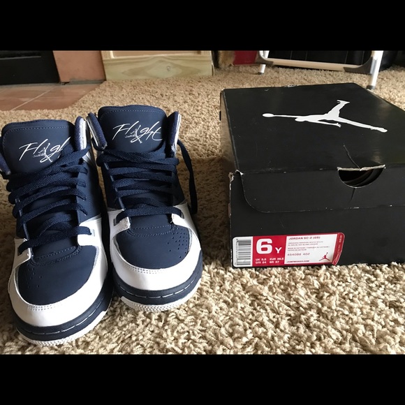 Gently Used: Jordan Flights - Picture 2 of 8